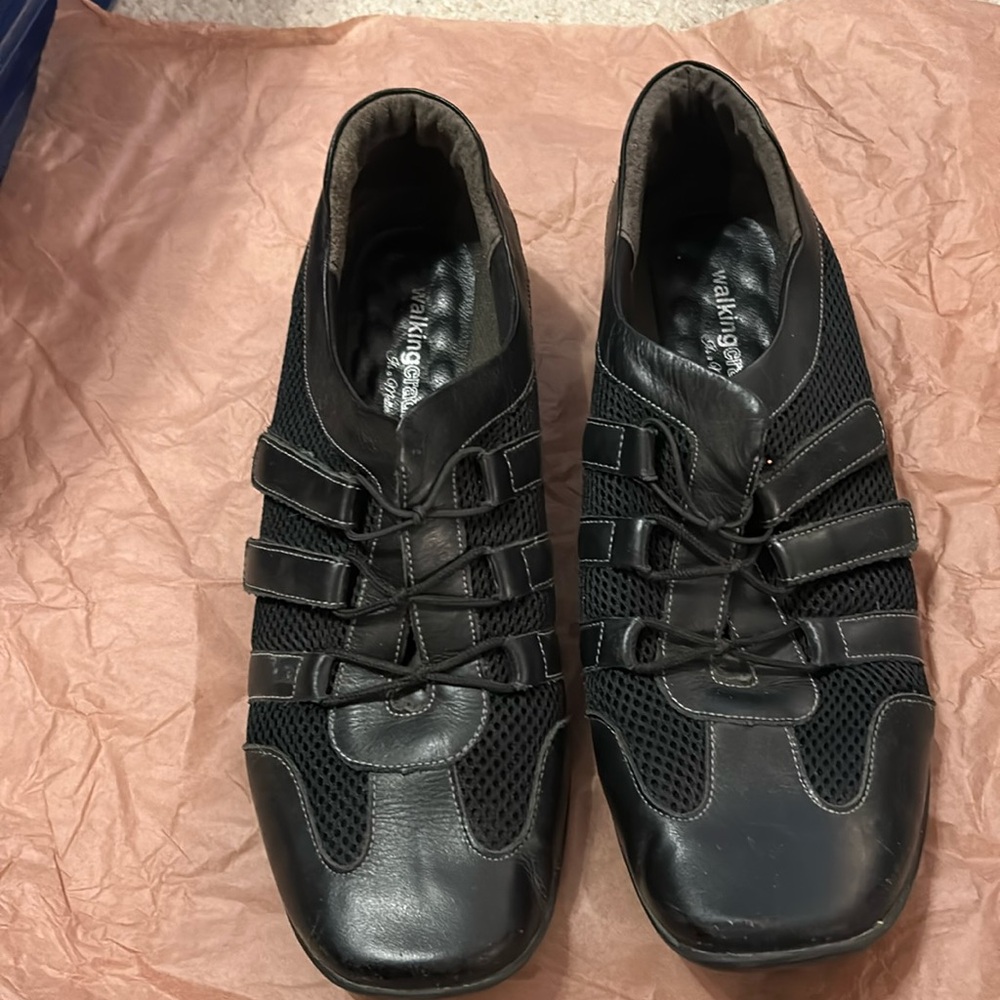 Walking Cradles Sz 12 Slip On Black Sneakers
